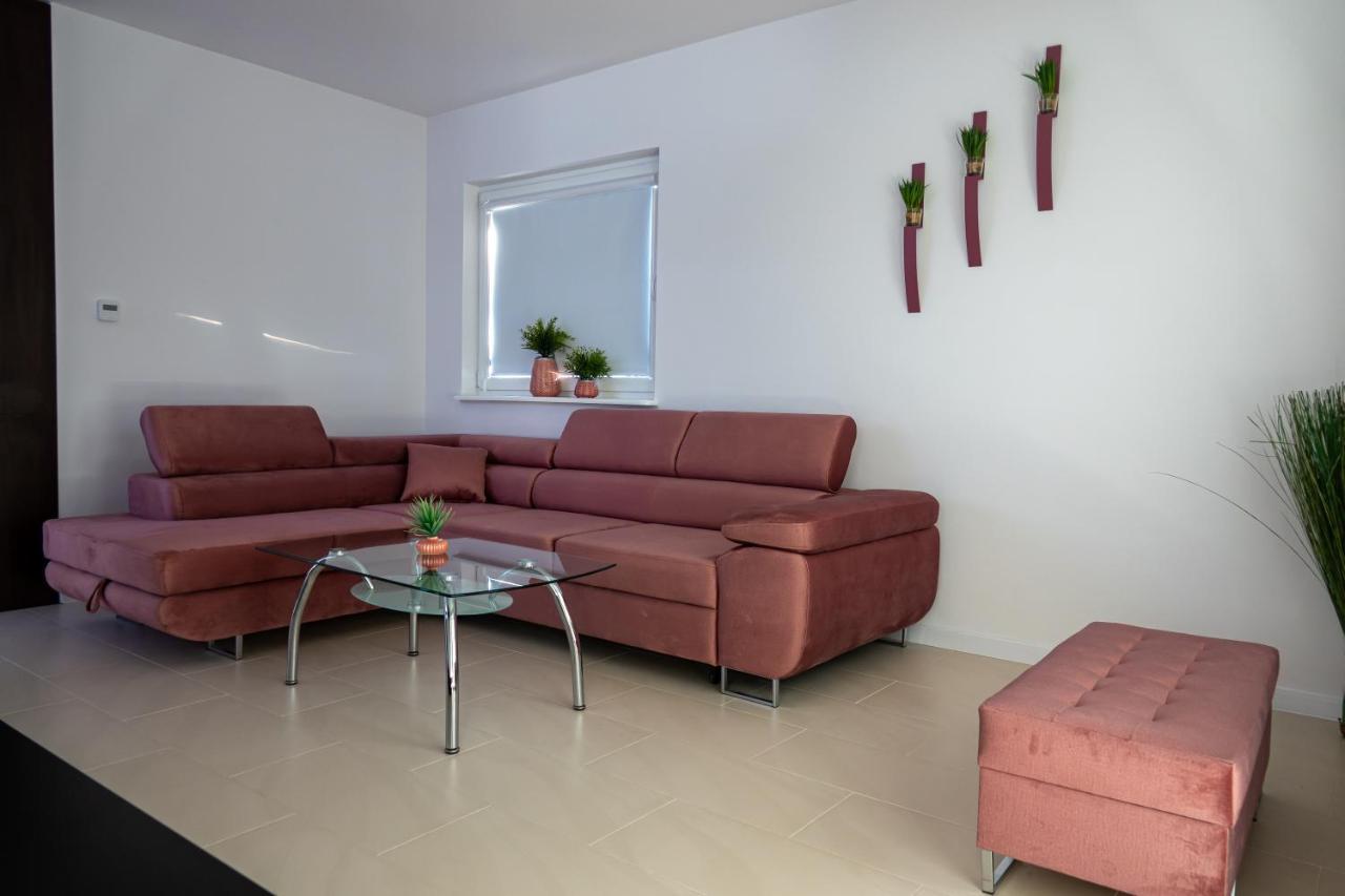 Apartament Przy Parku Z Duzym Tarasem ,Prywatny Parking Apartment Swinoujscie Bagian luar foto