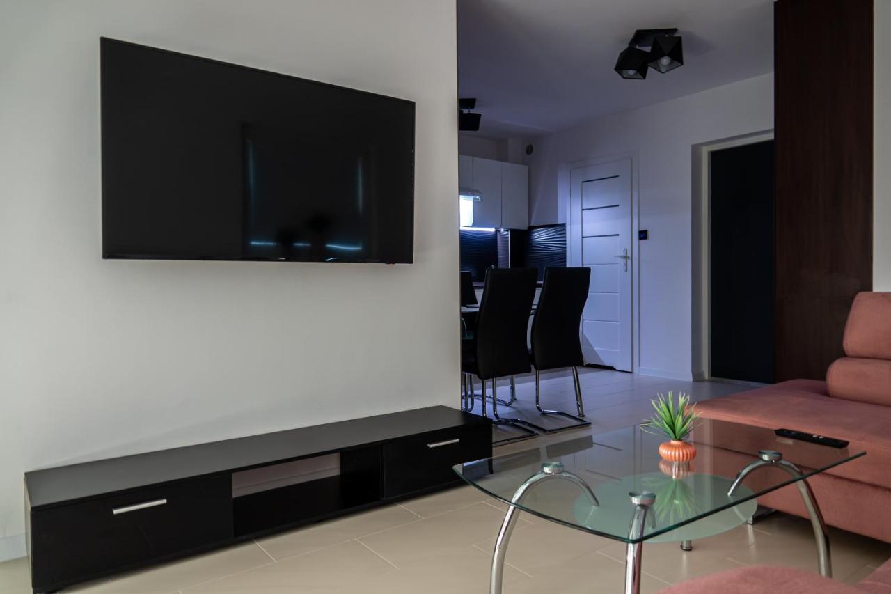 Apartament Przy Parku Z Duzym Tarasem ,Prywatny Parking Apartment Swinoujscie Bagian luar foto